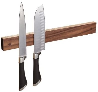 Woodsom store wooden magnetic knife bar